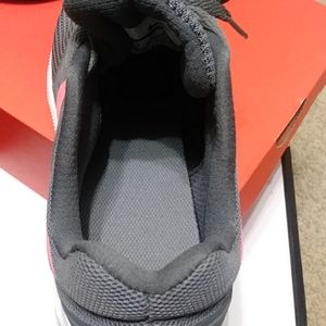 Nike Shoes - Woman's Nike Shoe Nike Shoes - Woman's Nike Shoe